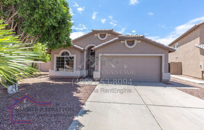 689 W CONSTITUTION DR