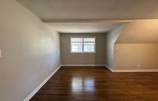 1 bed, 1 bath, 700 sqft, $750, Unit 332