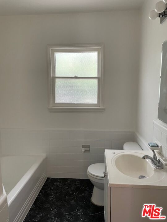 1206 BEVERLY GRN DR