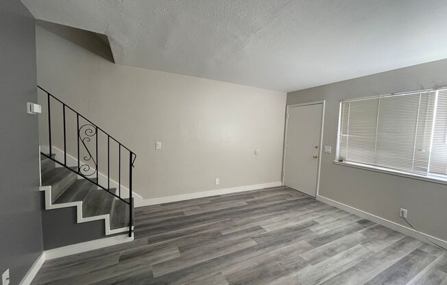 2 beds, 1 bath, $2,575