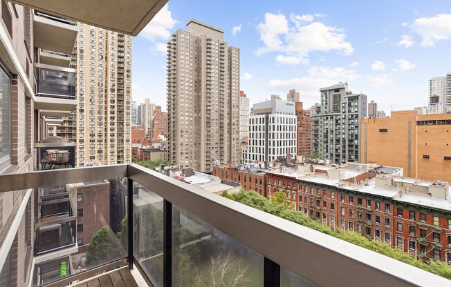 1 bed, 1 bath, 620 sqft, $5,500, Unit 9A