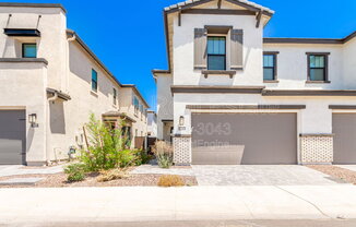 4826 E HELENA DR