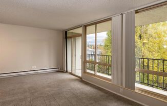 Four Seasons - Spacious 2 Bedroom 2 Bath along Montlake's Portage Bay, Seattle