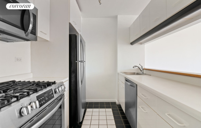 2373 BROADWAY