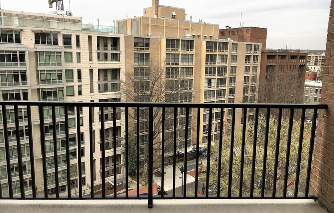 Studio, 1 bath, 440 sqft, $3,025, Unit 0931