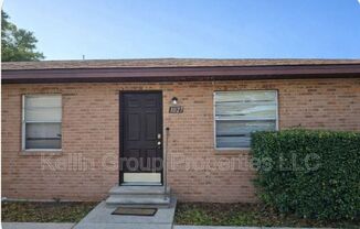 1027 N BRUNNELL PKWY