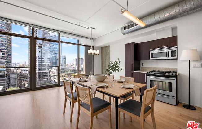 1 bed, 1 bath, 1,030 sqft, $3,200, Unit 1410