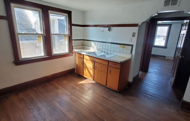 3216 N Achilles St (Duplex)