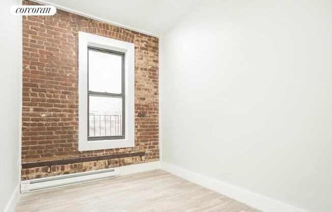 31 38 34 ST