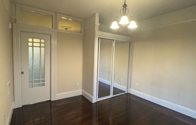 1 bed, 1 bath, $2,995, Unit 203