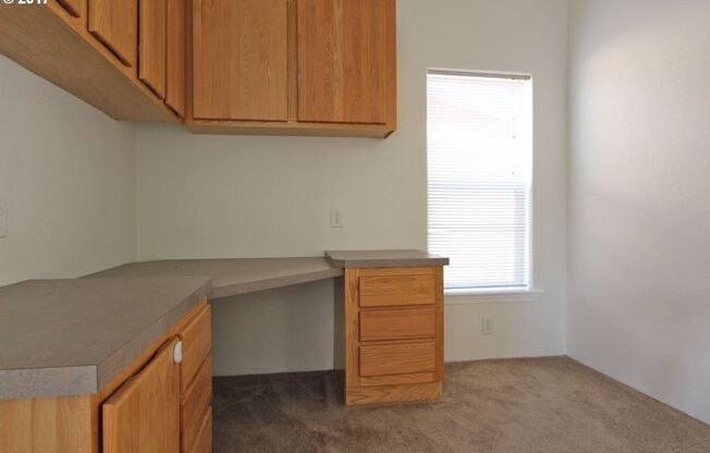 3 beds, 2 baths, $1,700