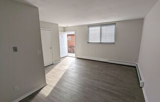 1 bed, 1 bath, 475 sqft, $795, Unit Unit 11