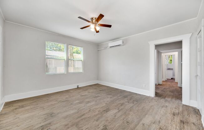 Beautiful, Newly Renovated 2/1 Apartment in Seminole Heights!
