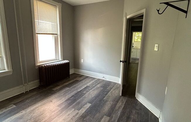 5527 Ridge Ave.
