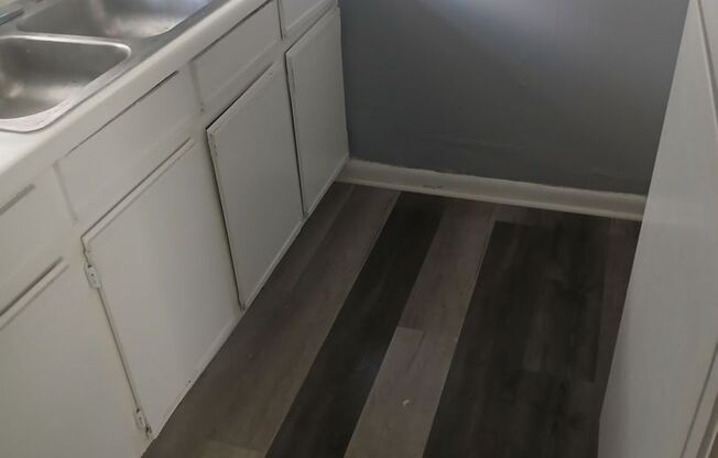 1 Bedroom, 1 Bath unit with outdoor amenities and walkability