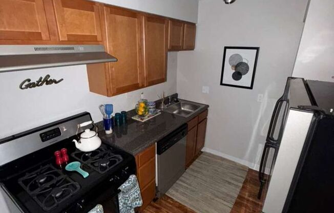 NorthStar Deluxe – Spacious 2-Bedroom, 1-Bath Apartment