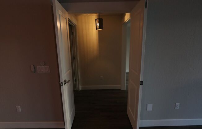 3 beds, 2 baths, $2,995, Unit # 203