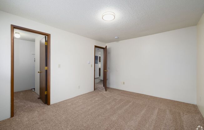1 bed, 1 bath, 730 sqft, $1,325, Unit 7533-04