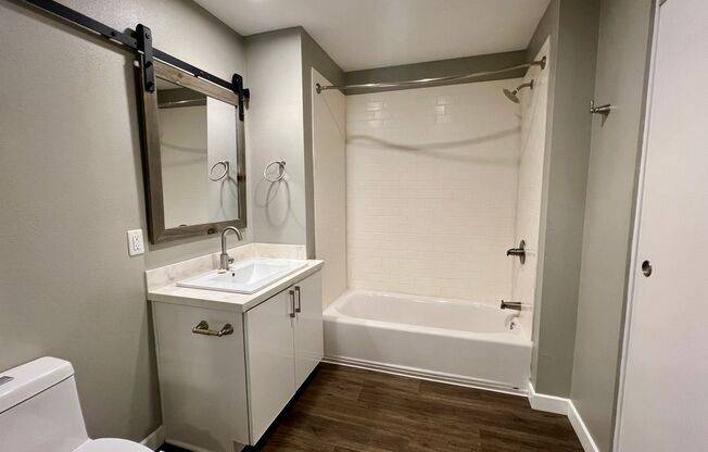 Studio, 1 bath, 194 sqft, $1,625, Unit 435-412