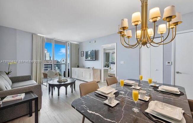 2 beds, 1 bath, $6,470, Unit # 4309