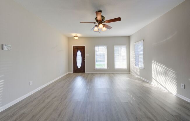 Renovated 4 Bed / 2.5 Bath Home in Cinco Ranch!