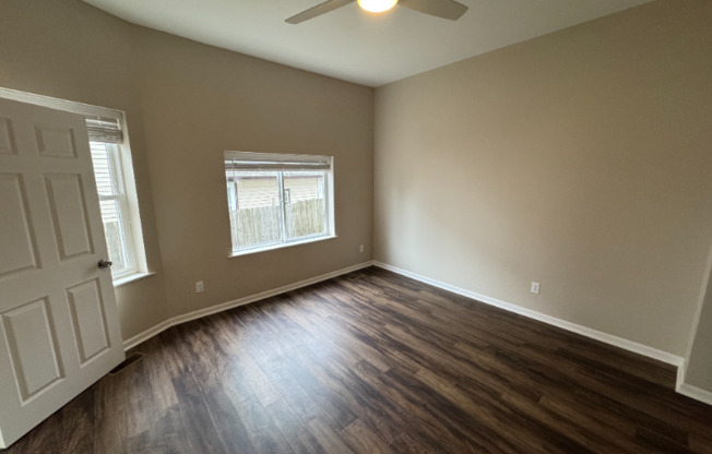 1011 S 11 ST