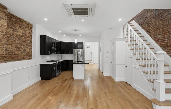 410 CHAUNCEY ST