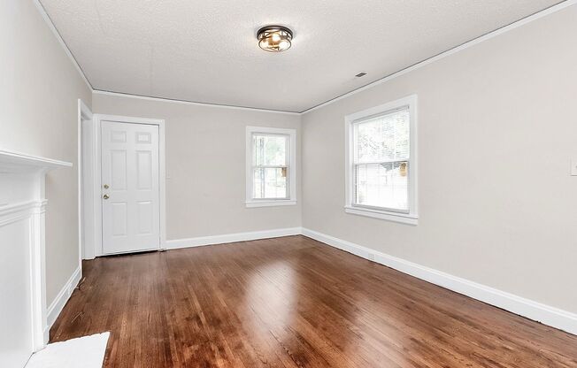 Cute Home for Rent!