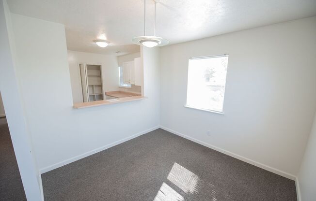 2 beds, 1 bath, $1,749, Unit 5