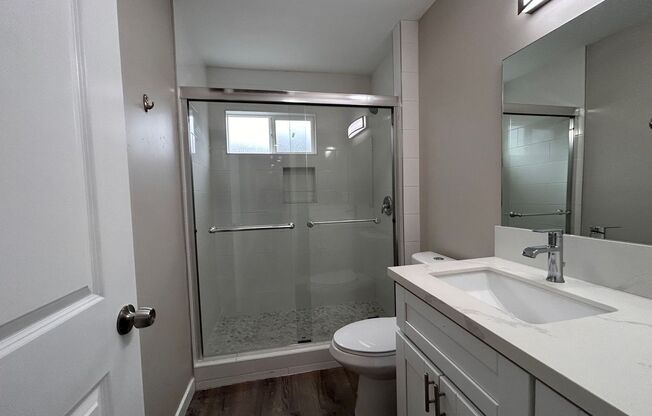 4 beds, 2 baths, $6,100, Unit 5143 Ewing St