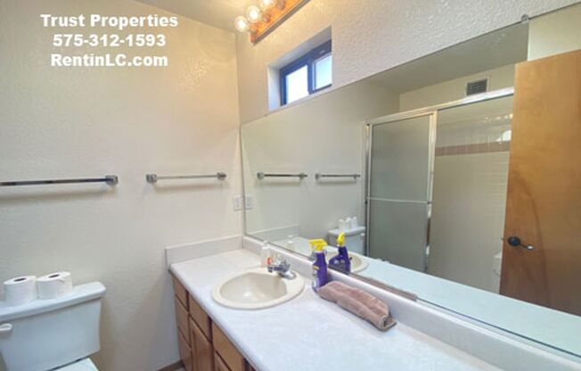 Spacious 4/3 off Elks Club