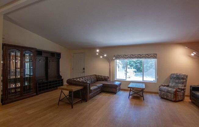 3 beds, 2 baths, $1,995