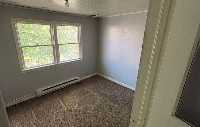 2 bedroom 1 bathroom apartment
