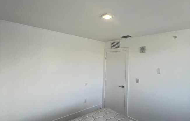 2 beds, 1 bath, 550 sqft, $1,895, Unit 821-306