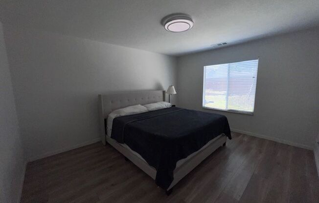 Updated kitchen, laminate floors throughout, close to shopping and transportation.