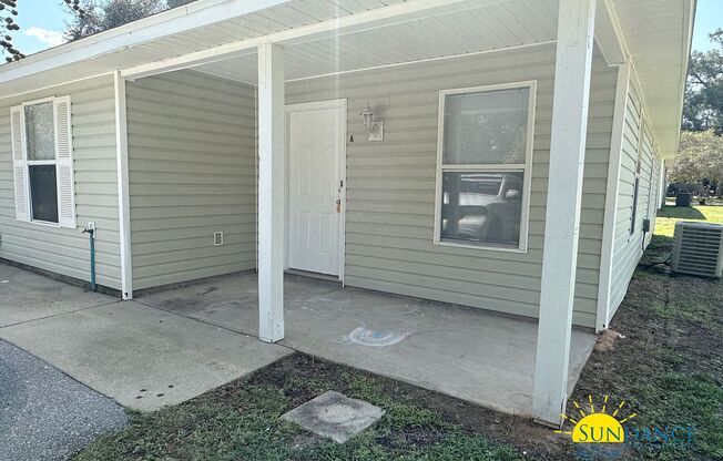 Freshly Painted 3 Bedroom Home in Pensacola!