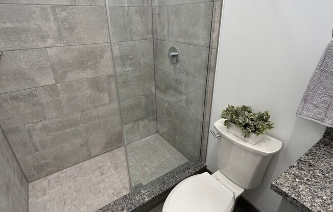 Studio, 1 bath, $1,775, Unit 407