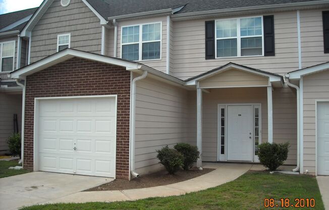 Charming townhome community!
