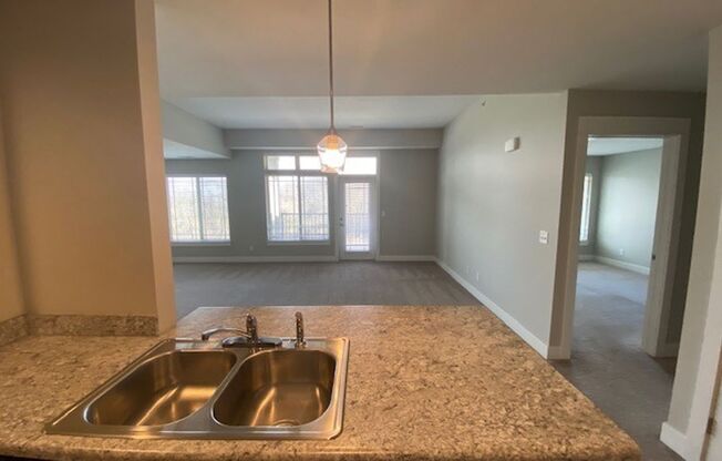 2 beds, 2 baths, 1,284 sqft, $2,171, Unit 2105-201