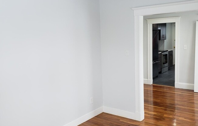 1 bed, 1 bath, 800 sqft, $2,275, Unit 41B