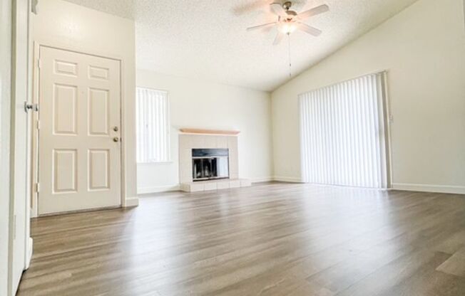 2 beds, 2 baths, 1,044 sqft, $1,795, Unit 1690-209