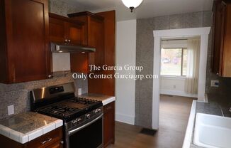 3 beds, 2 baths, $2,895