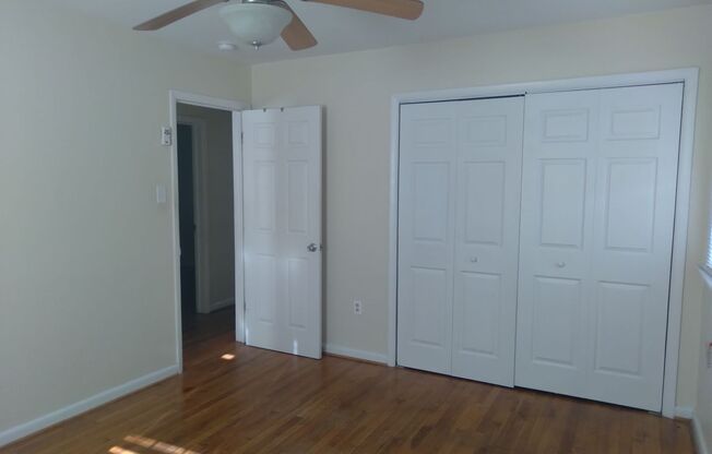 3 beds, 1 bath, $1,580