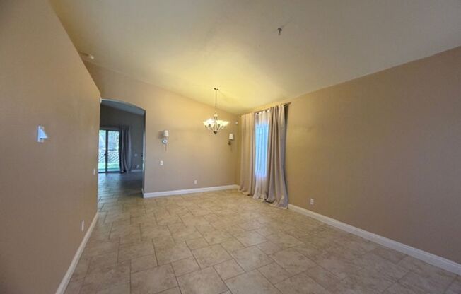 GORGEOUS 4 BEDROOM SINGLE STORY HOME