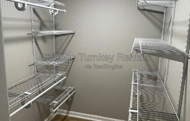 1 bed, 1 bath, 900 sqft, $1,950, Unit 1f