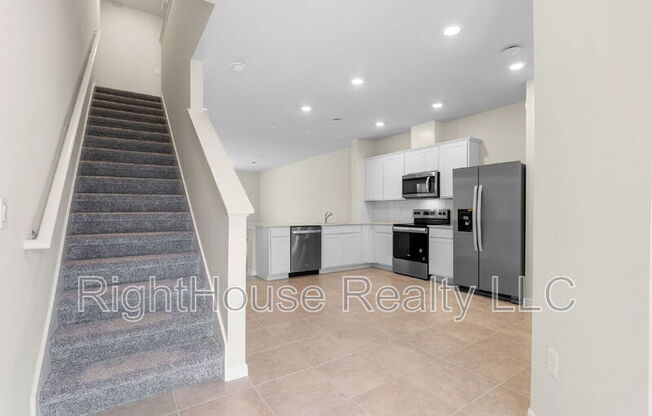 3142 EMERALD ACRES LN