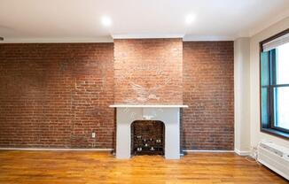 348 E 89 ST