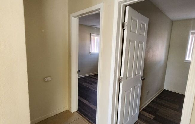 2 beds, 1 bath, $1,000