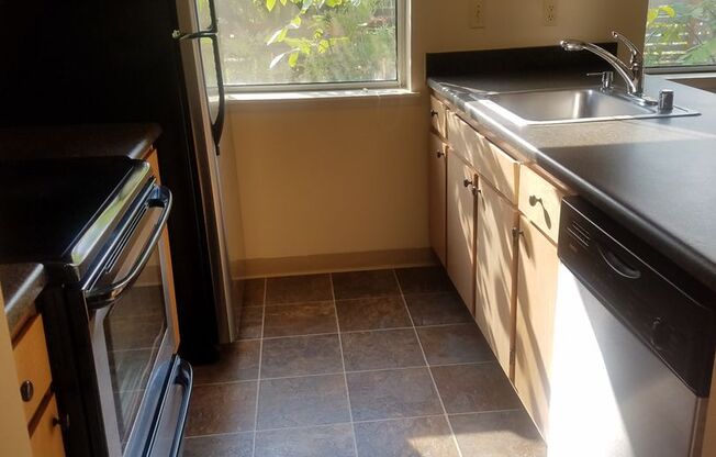 1 bed, 1 bath, 719 sqft, $1,875, Unit 106