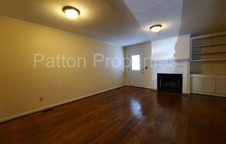 2 beds, 1.5 baths, $1,295